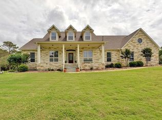 159 Carriage Ct, Bastrop, TX 78602