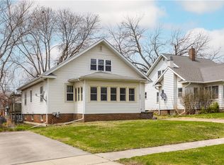 1012 37th St, Des Moines, IA 50311