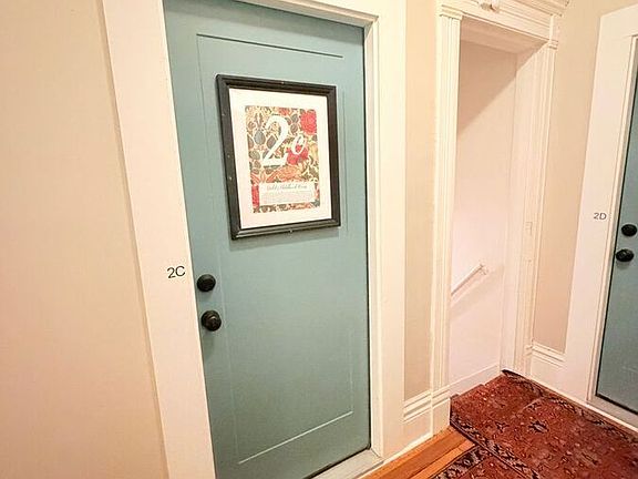 2nd image of 1331 Columbine St #2C
