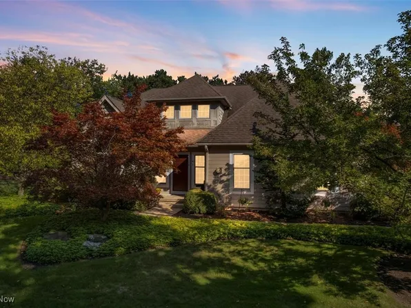 124 Haskell Dr, Cleveland, OH 44108