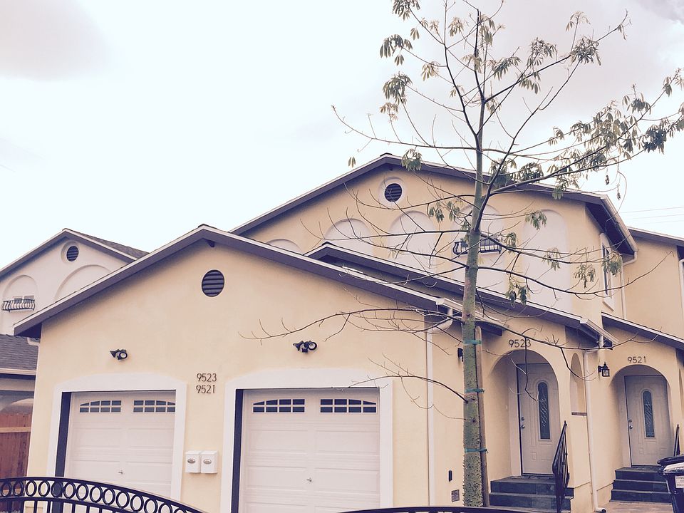 1st image of 9521 E Zamora Ave