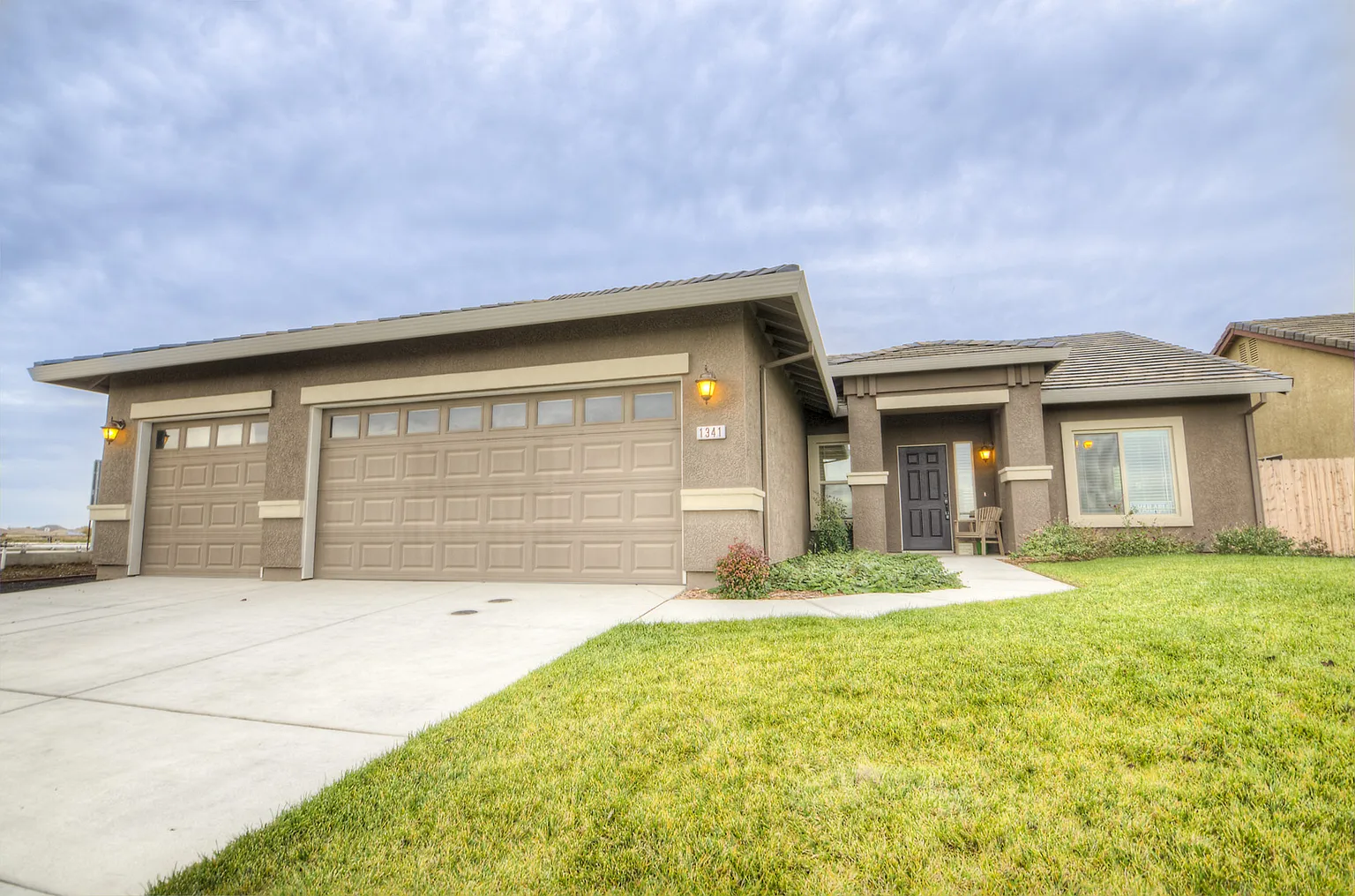 1343 Sundance Dr photo 1