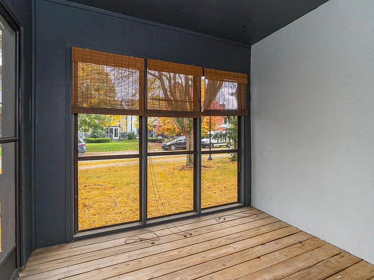 6266 Hyland Dr — Photo 24
