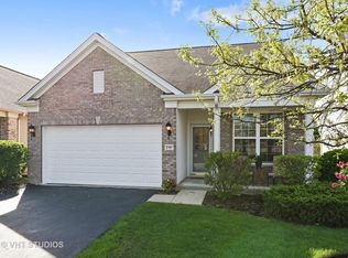 2489 Rolling Rdg, Elgin, IL 60124