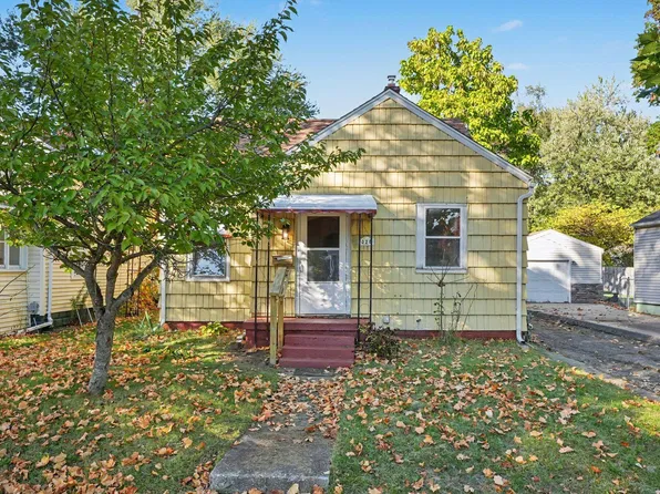 320 Burnham St W, Battle Creek, MI 49015