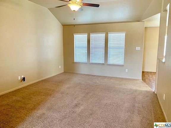 4th image of 1019 Roanoke Dr
