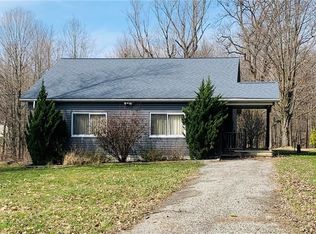 1646 Rocky Dr, Jamestown, PA 16134