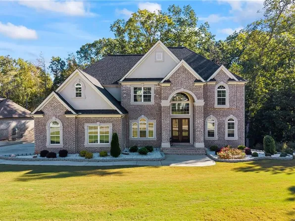 2640 Morgan Park Dr, Stockbridge, GA 30281