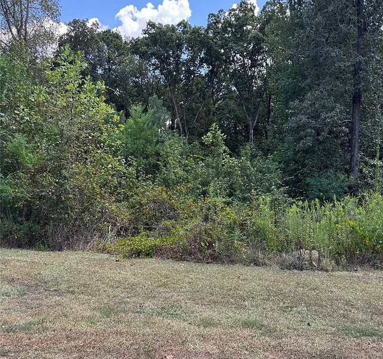1st image of 2107 Fountain Way