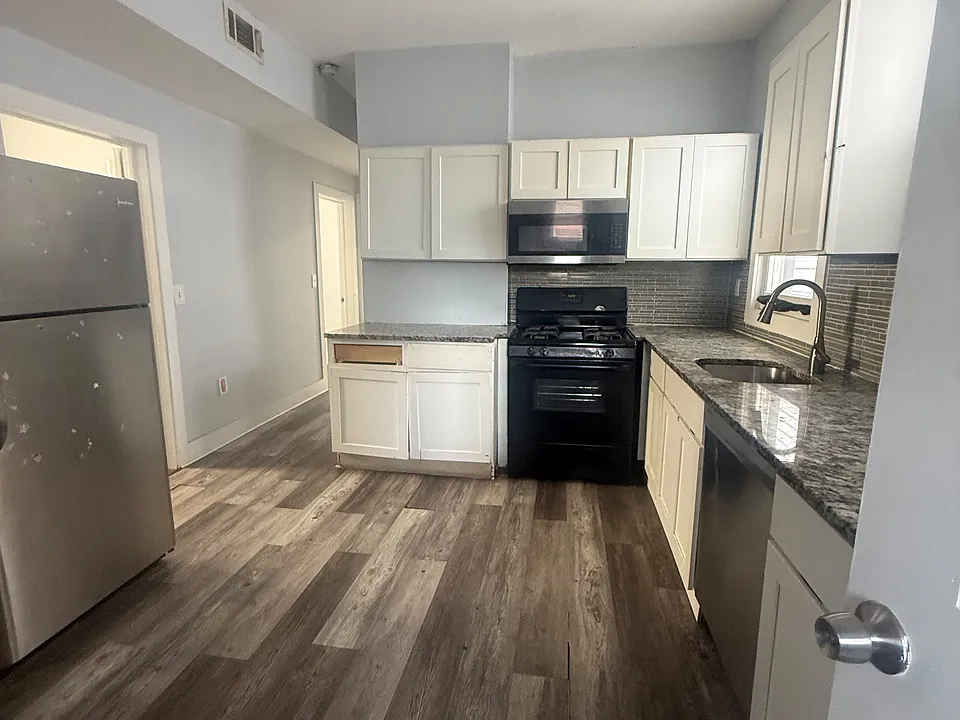 99 Brill St #2