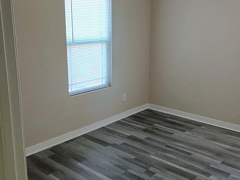 6263 Long Cove Dr — Photo 24