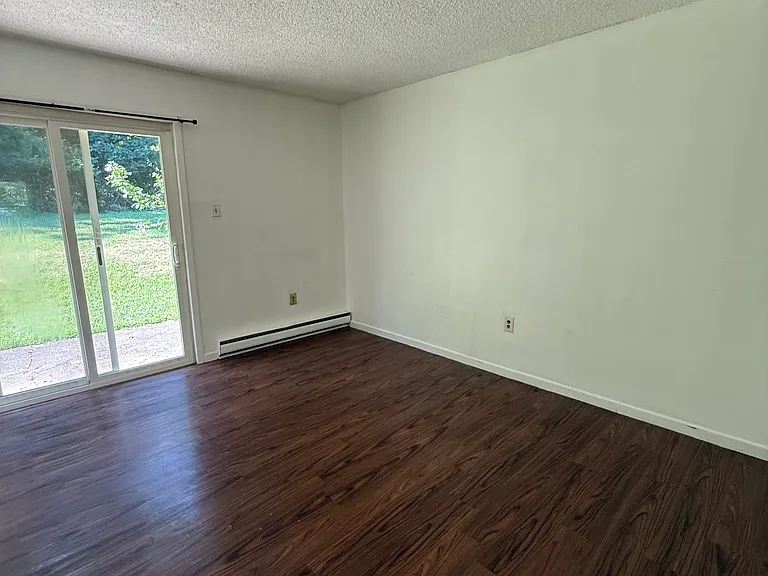 2111 Florence Ave #A — Photo 8