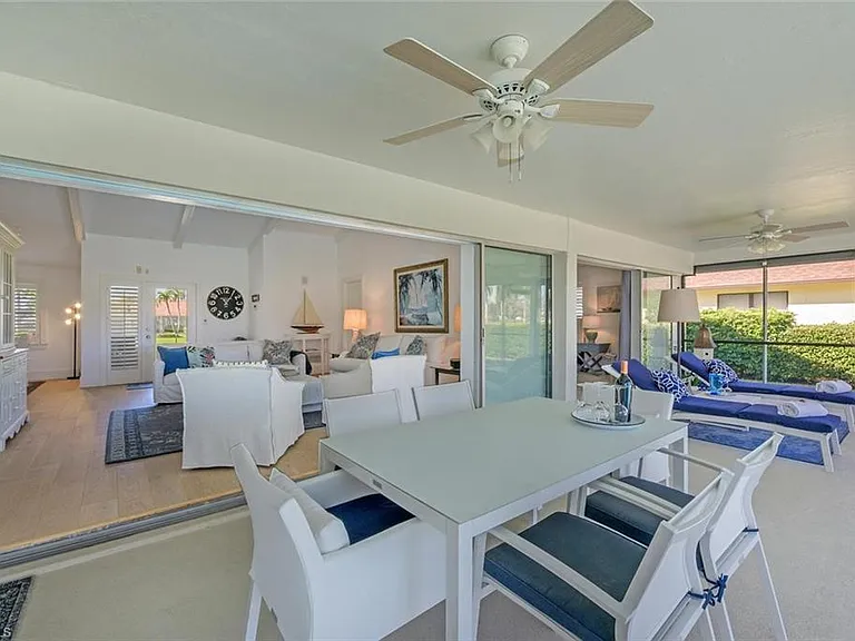 239 Torrey Pines Point — Photo 10