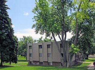1600 S Rock Creek Dr #676, Sioux Falls, SD 57103