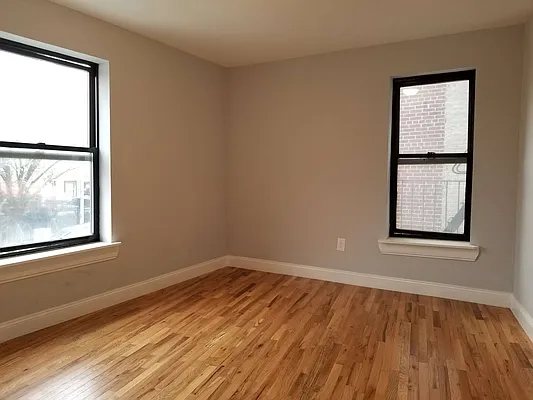 Rented by Bruma Realty LLC | media 7