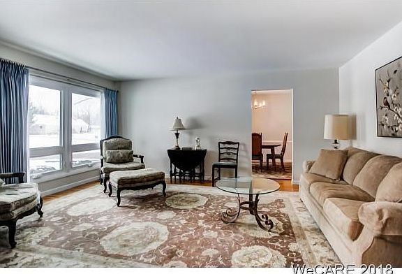5th image of 2158 Wyandot Dr