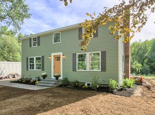 51 Kemp St, Groton, MA 01450