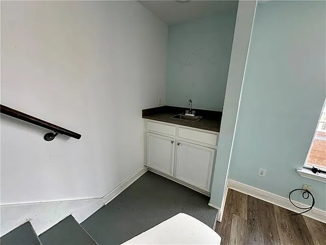 13 Lake Breeze Dr — Photo 11