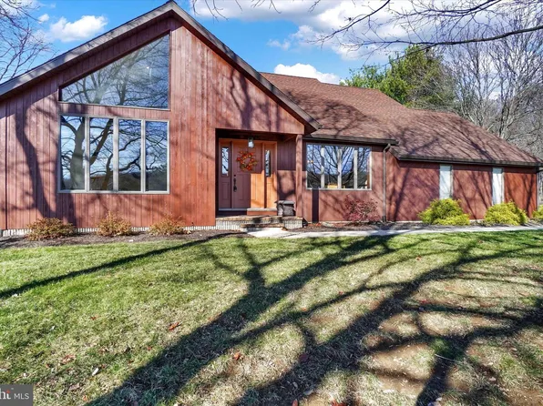 3495 Deininger Rd, York, PA 17406