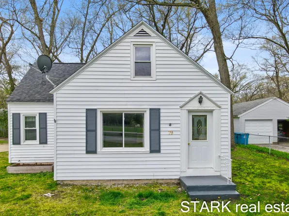 79 S Wolf Lake Rd, Muskegon, MI 49442