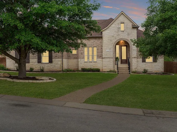 153 Mallard Cv, Austin, TX 78737