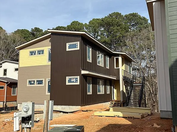 3858 Rivermont Rd, Durham, NC 27712