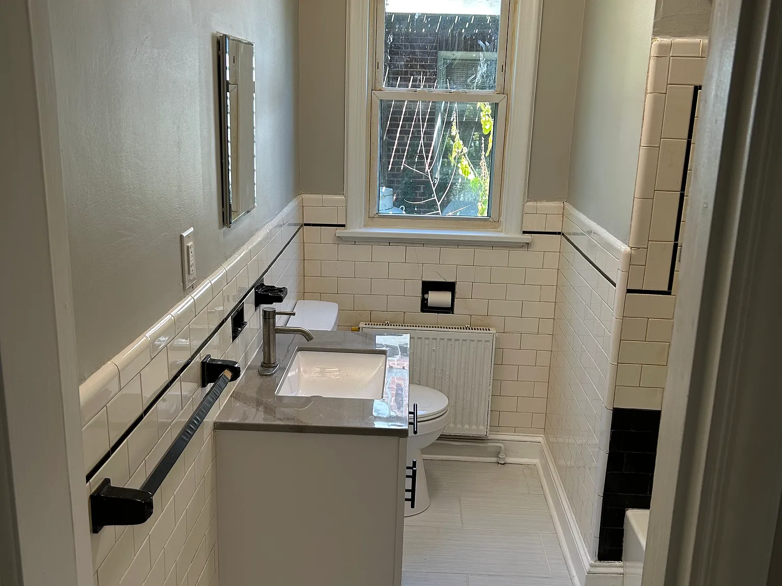 4 bed, 1824 sqft, $1,995 — Photo 4