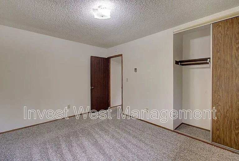 854 SE Washougal River Rd — Photo 19