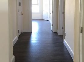 2410 29th St, Astoria, NY