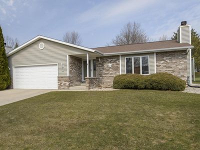 68 E Prospect STREET, Hartford, WI, 53027