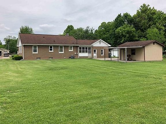 5th image of 3825 Herndon Dr