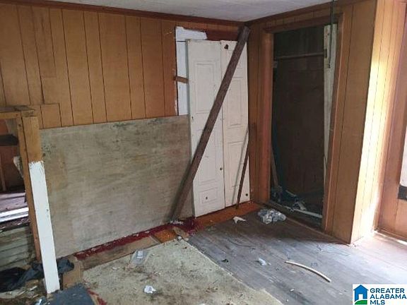 4th image of 328 3rd St