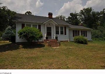 1st image of 4950 Belmont Ct