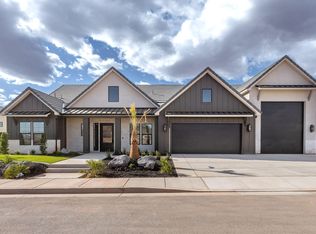4972 S Lakefront Pl, Washington, UT 84780