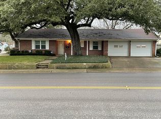415 E 13th Ave, Belton, TX 76513