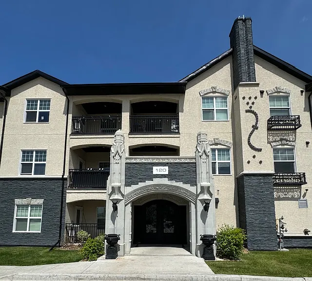 120 Phelps Way #B — Photo 1