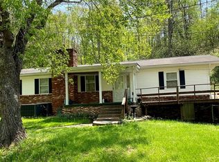 12325 Charleston Rd, Kenna, WV 25248