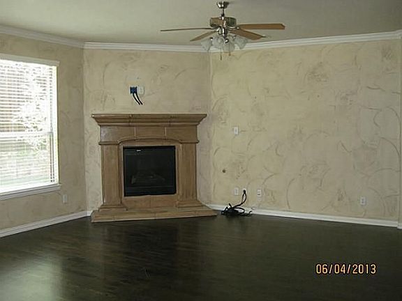 2nd image of 1003 Texas Star Ct