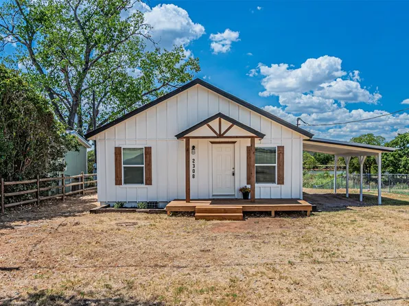 2308 Long Creek Ct, Granbury, TX 76049