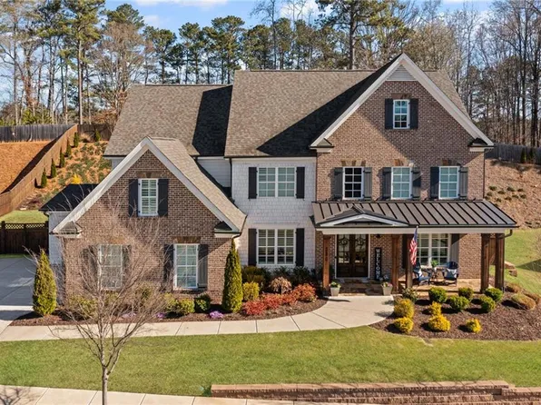 330 Peninsula Pointe, Holly Springs, GA 30115