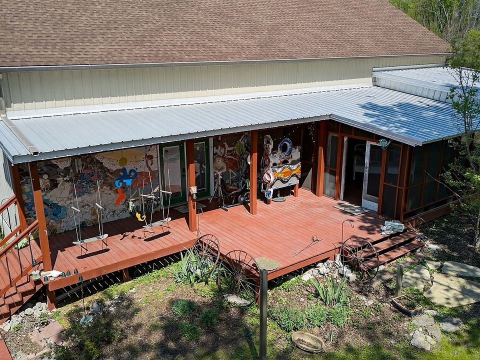 46th image of 181 Bynum