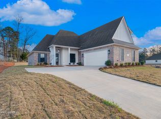 849 Walstonburg Ln, Benton, LA 71006
