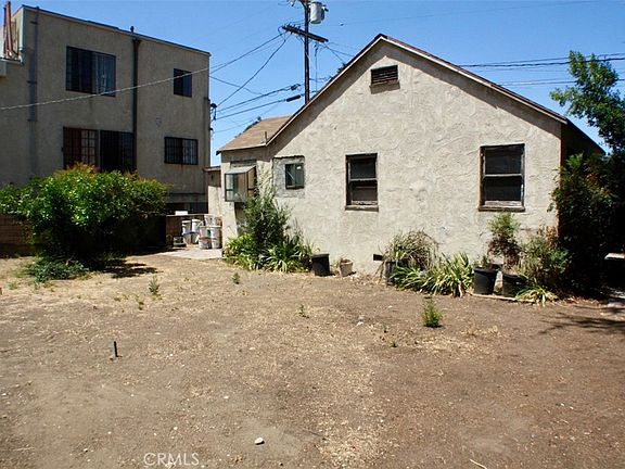 4th image of 5739 Hazeltine Ave