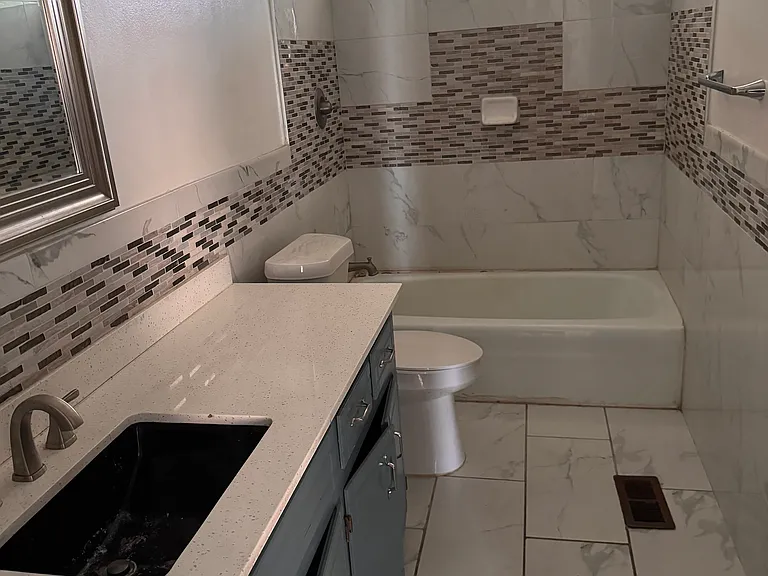 2229 NW 113th Pl — Photo 10