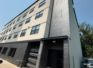 127 16th Ave #306, Paterson, NJ 07501