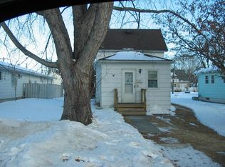 11 N Park St, Northwood, ND 58267