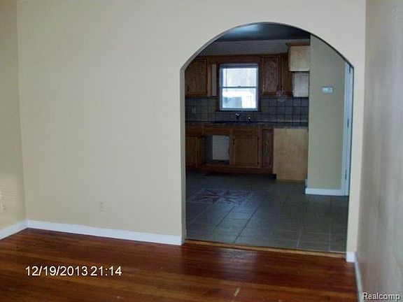 3rd image of 4590 Cusenza Dr