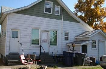 2nd image of 112 SW Davis Ave #2