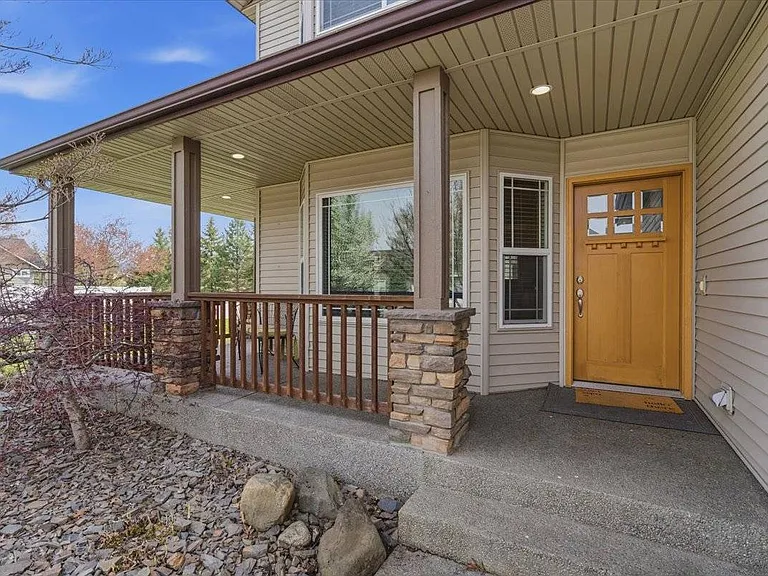 621 E Round Up Cir — Photo 11