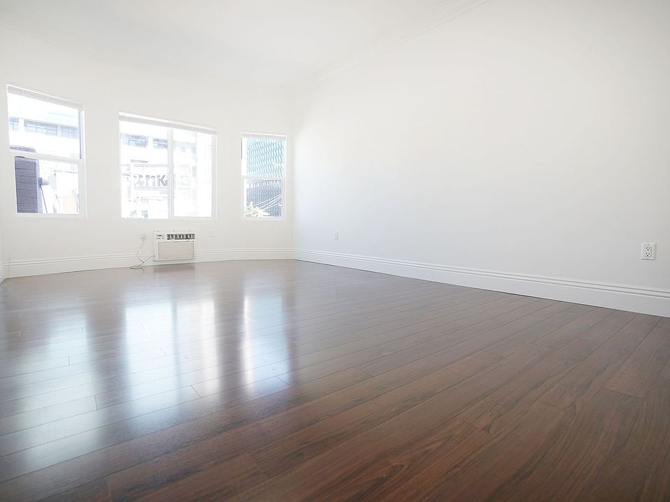 1st image of 618 S New Hampshire Ave Unit 13